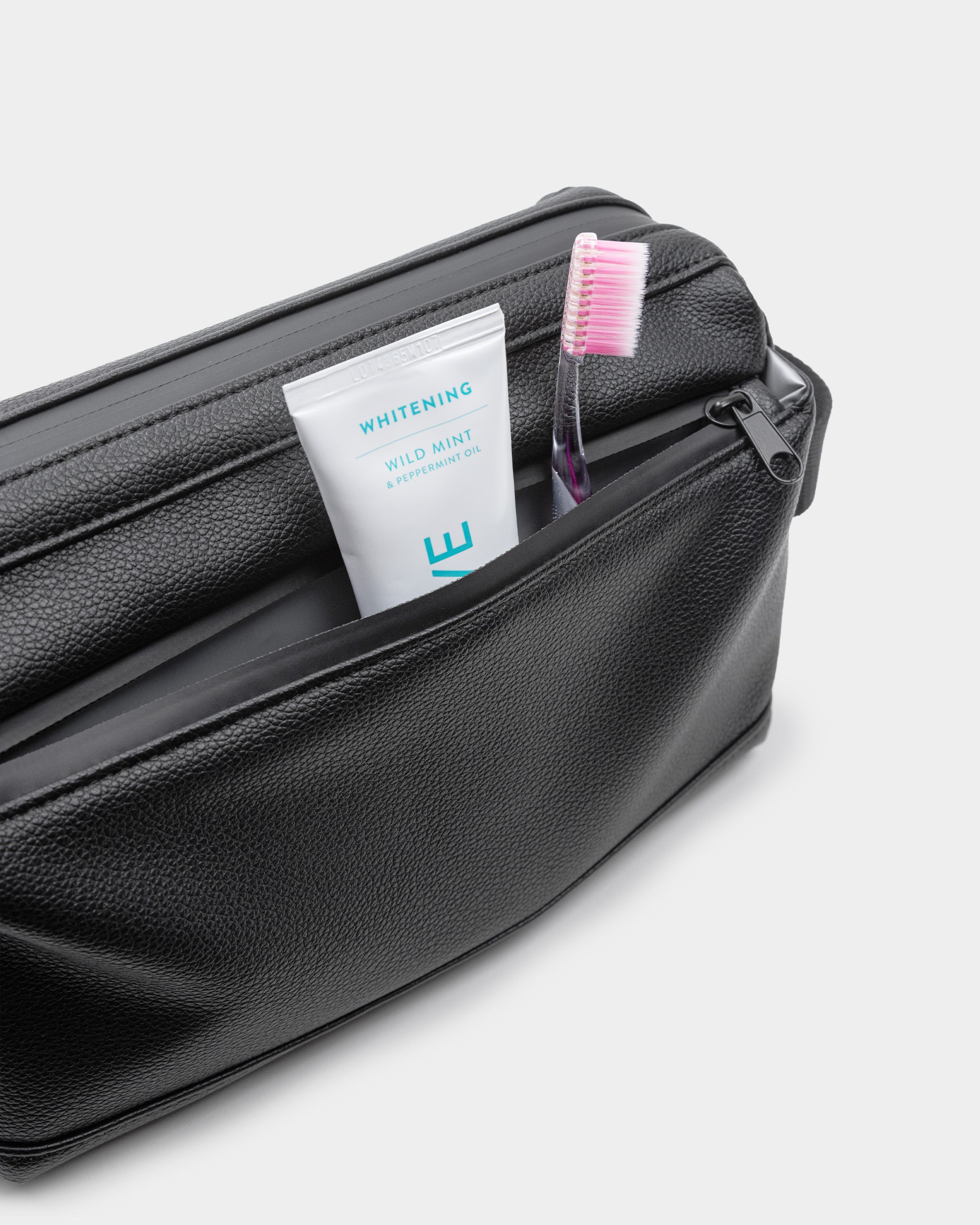 #color_black leatherlite