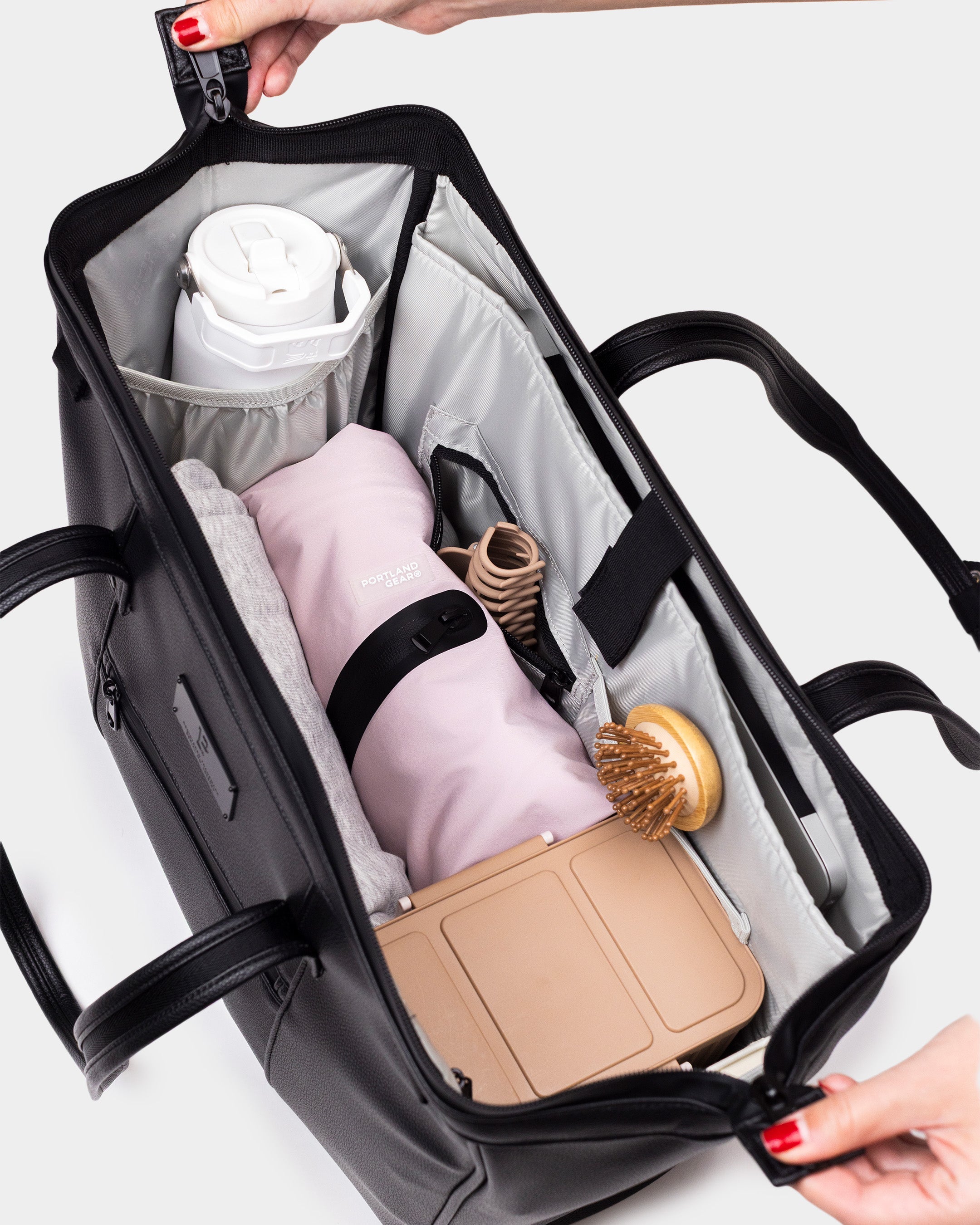 #color_black leatherlite